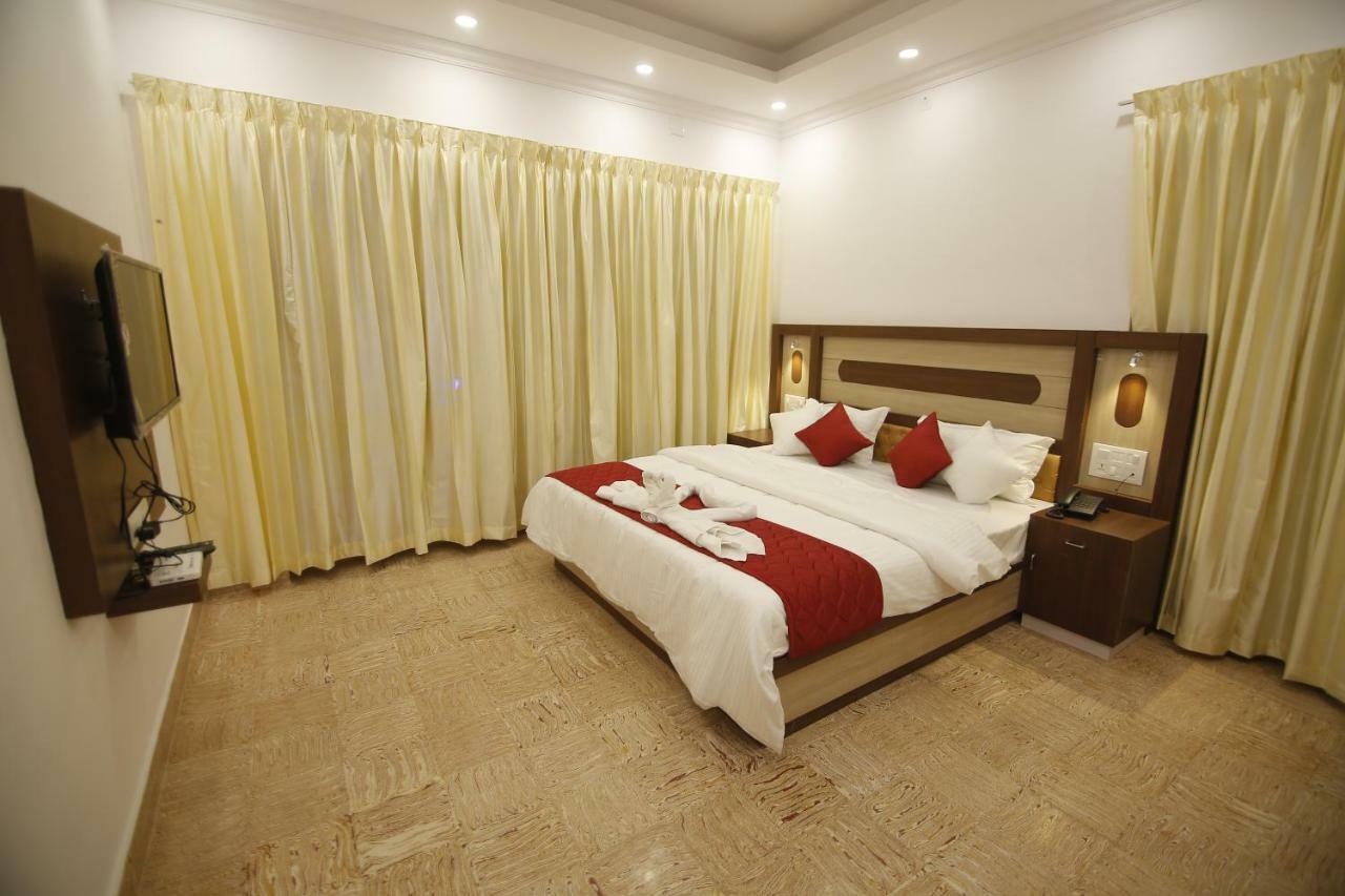 Spice Mount Heritage Resort Kattappana Esterno foto