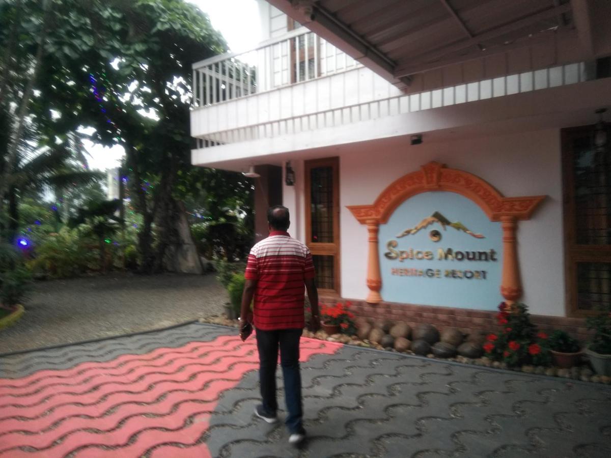 Spice Mount Heritage Resort Kattappana Esterno foto