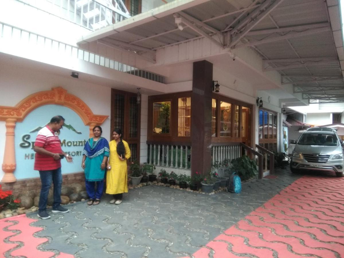 Spice Mount Heritage Resort Kattappana Esterno foto